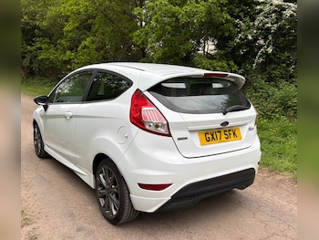 Used Ford Fiesta 2017 for sale - 78526745: Photo