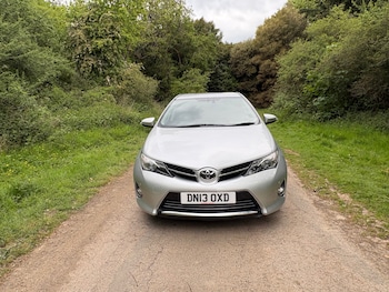 Used Toyota Auris 2013 for sale - 78559320: Photo