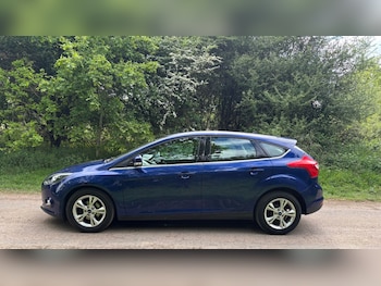 Used Ford Focus 2014 for sale - 78560837: Photo