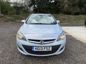 Used Vauxhall Astra 2013 for sale - 78133942: Photo