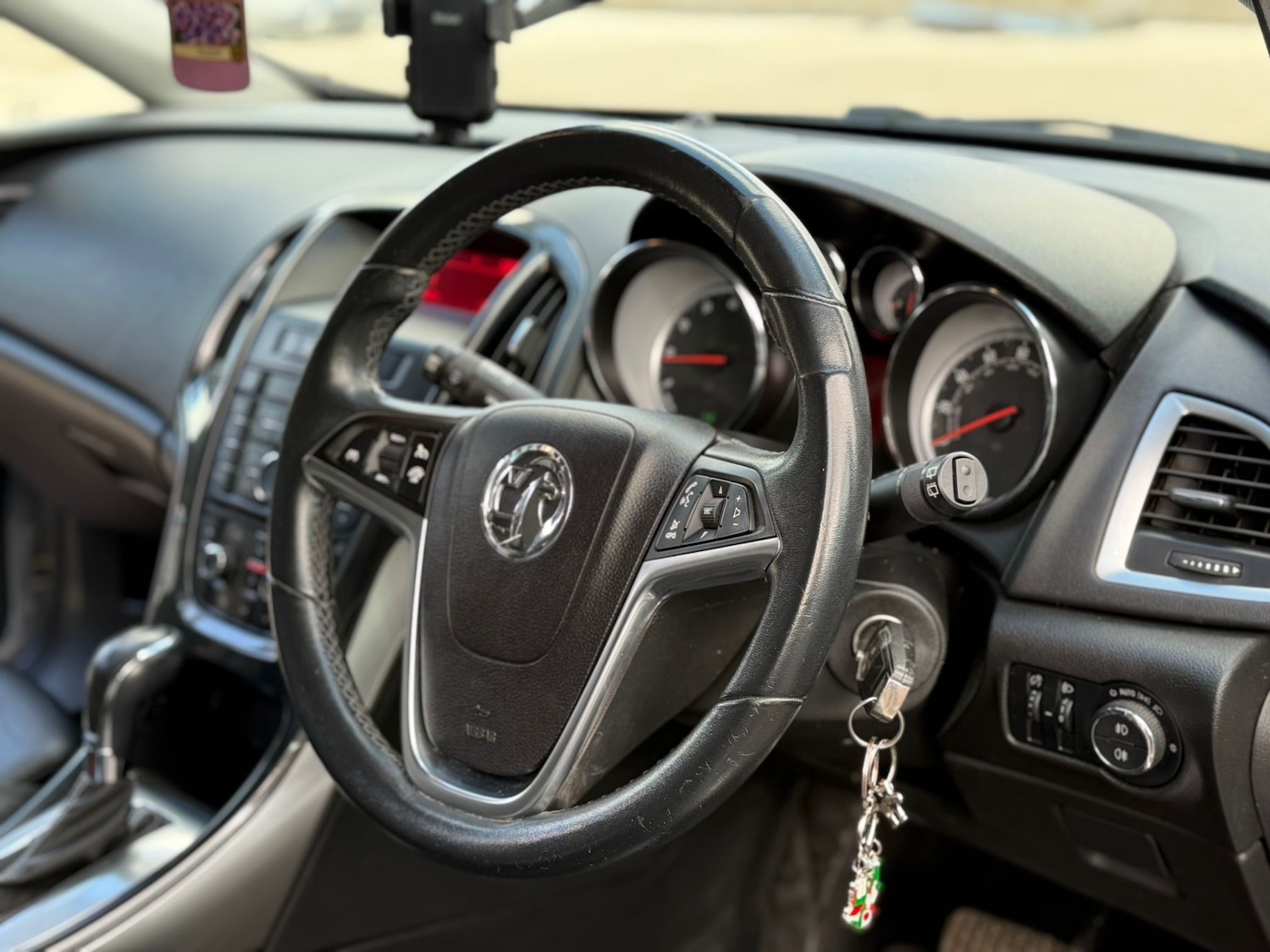 Used Vauxhall Astra 2013 for sale - 78133942: Photo 26