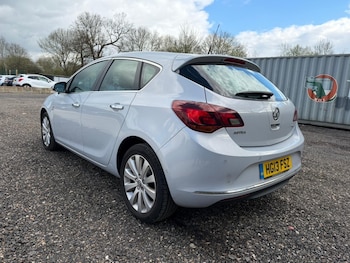Used Vauxhall Astra 2013 for sale - 78133942: Photo