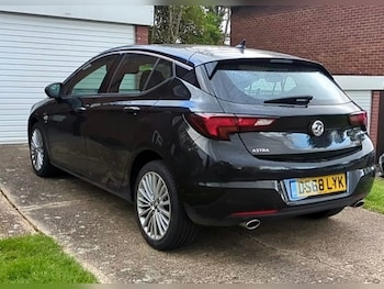 Used Vauxhall Astra 2018 for sale - 78289120: Photo