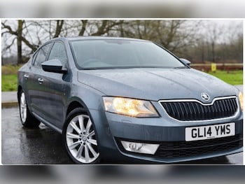 2014 (14) - 1.6 TDI CR Elegance 5dr