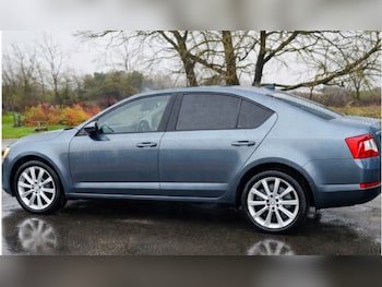Used Skoda Octavia 2014 for sale - 77662302: Photo