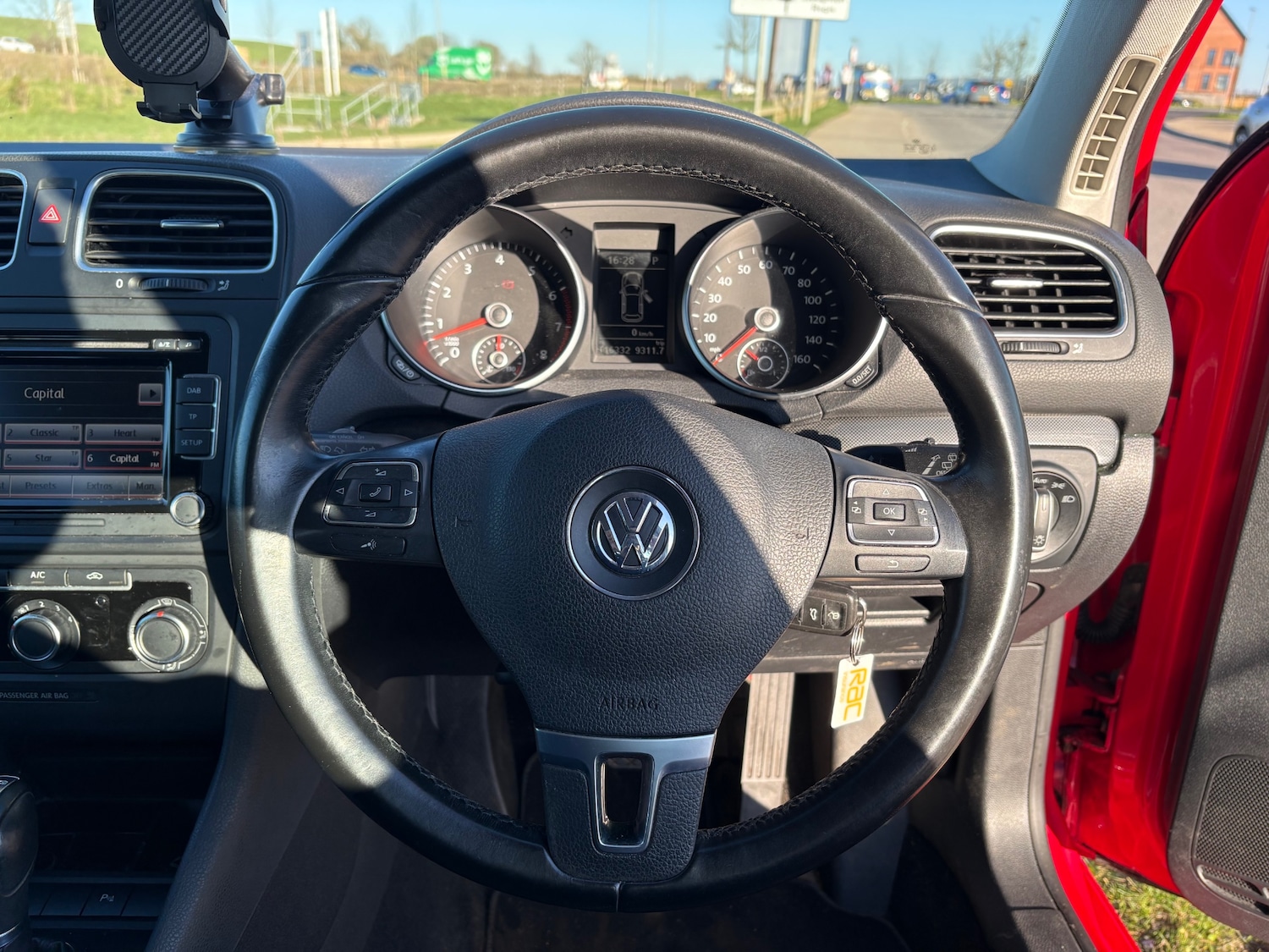 Used Volkswagen Golf 2012 for sale - 78134683: Photo 8