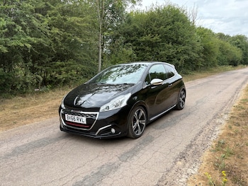 Used Peugeot 208 2016 for sale - 79424249: Photo