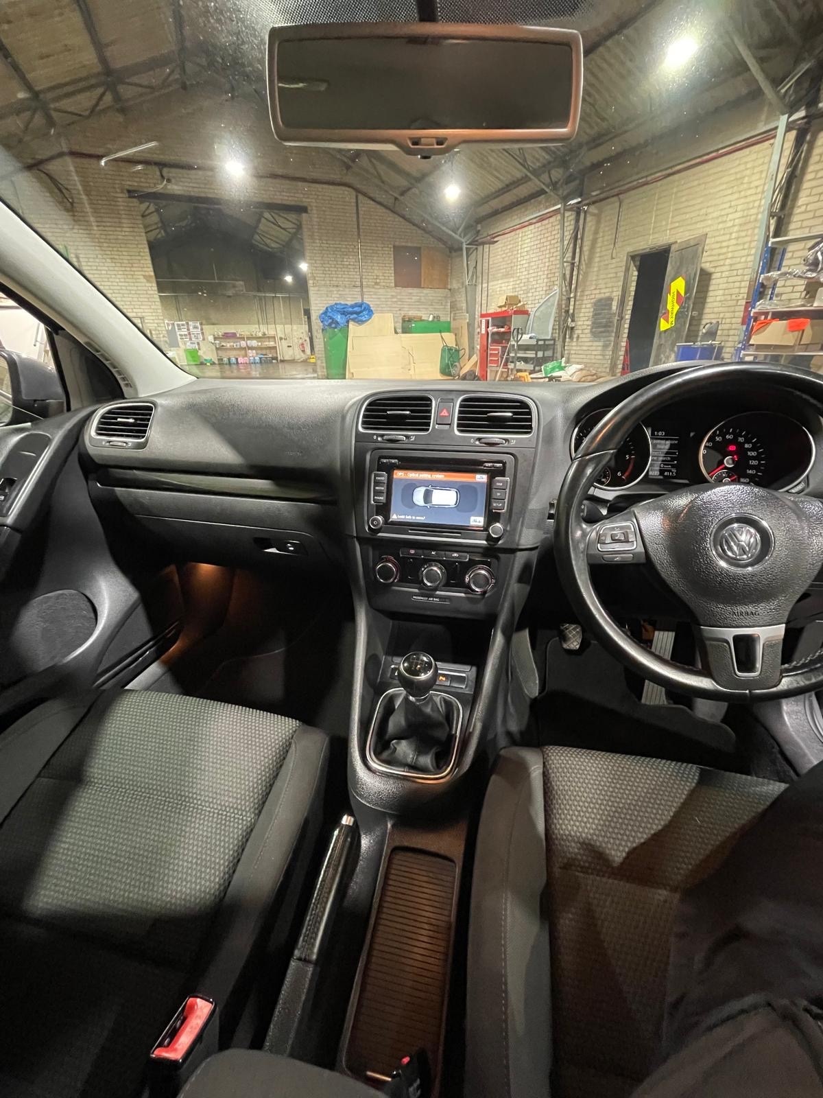 Used Volkswagen Golf 2011 for sale - 77921458: Photo 12