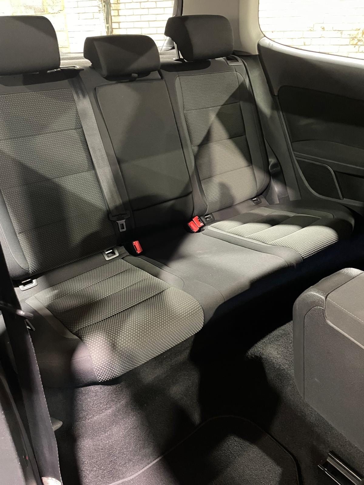 Used Volkswagen Golf 2011 for sale - 77921458: Photo 7