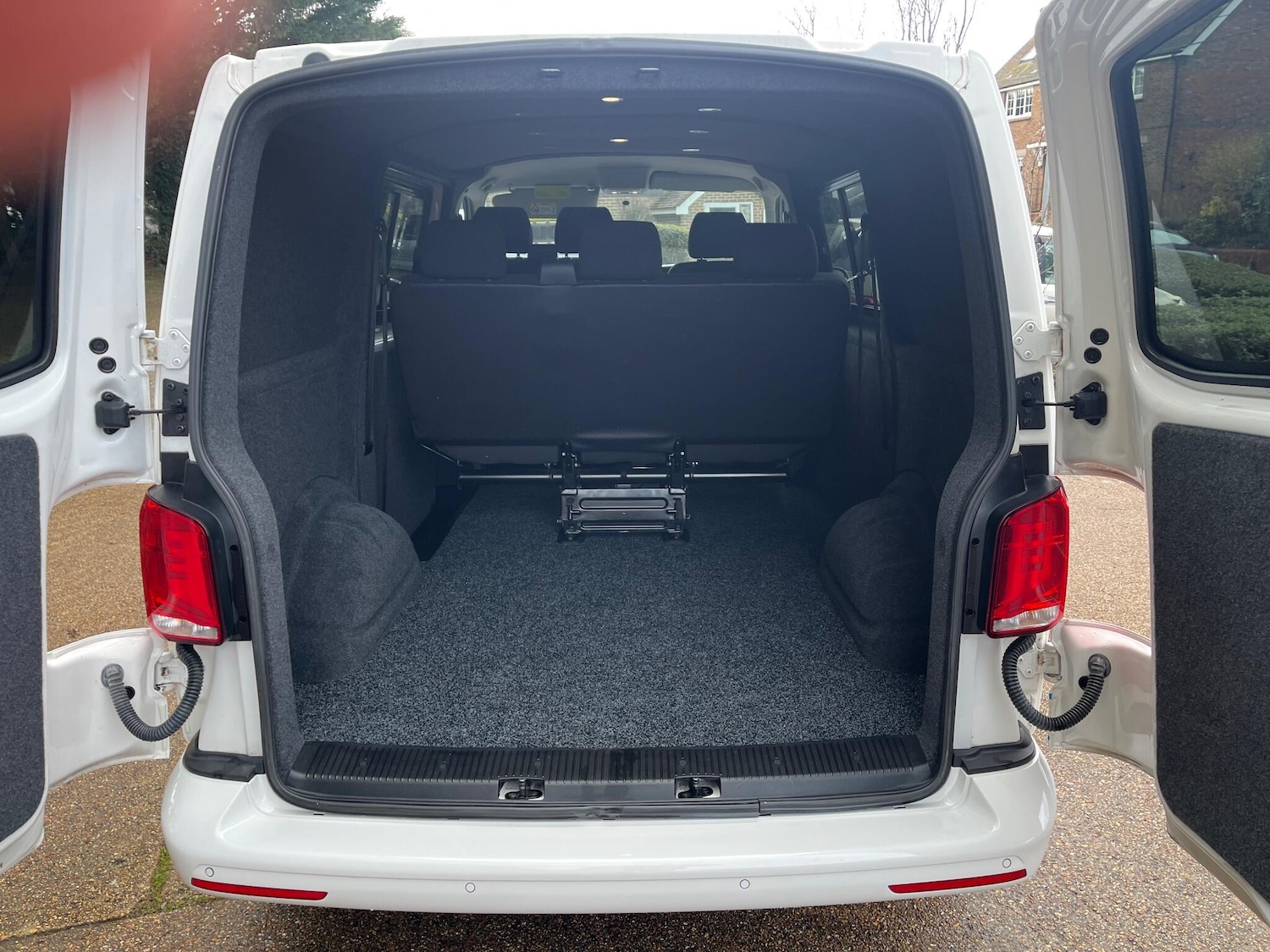 Used Volkswagen Transporter for sale - 77524200: Photo 10