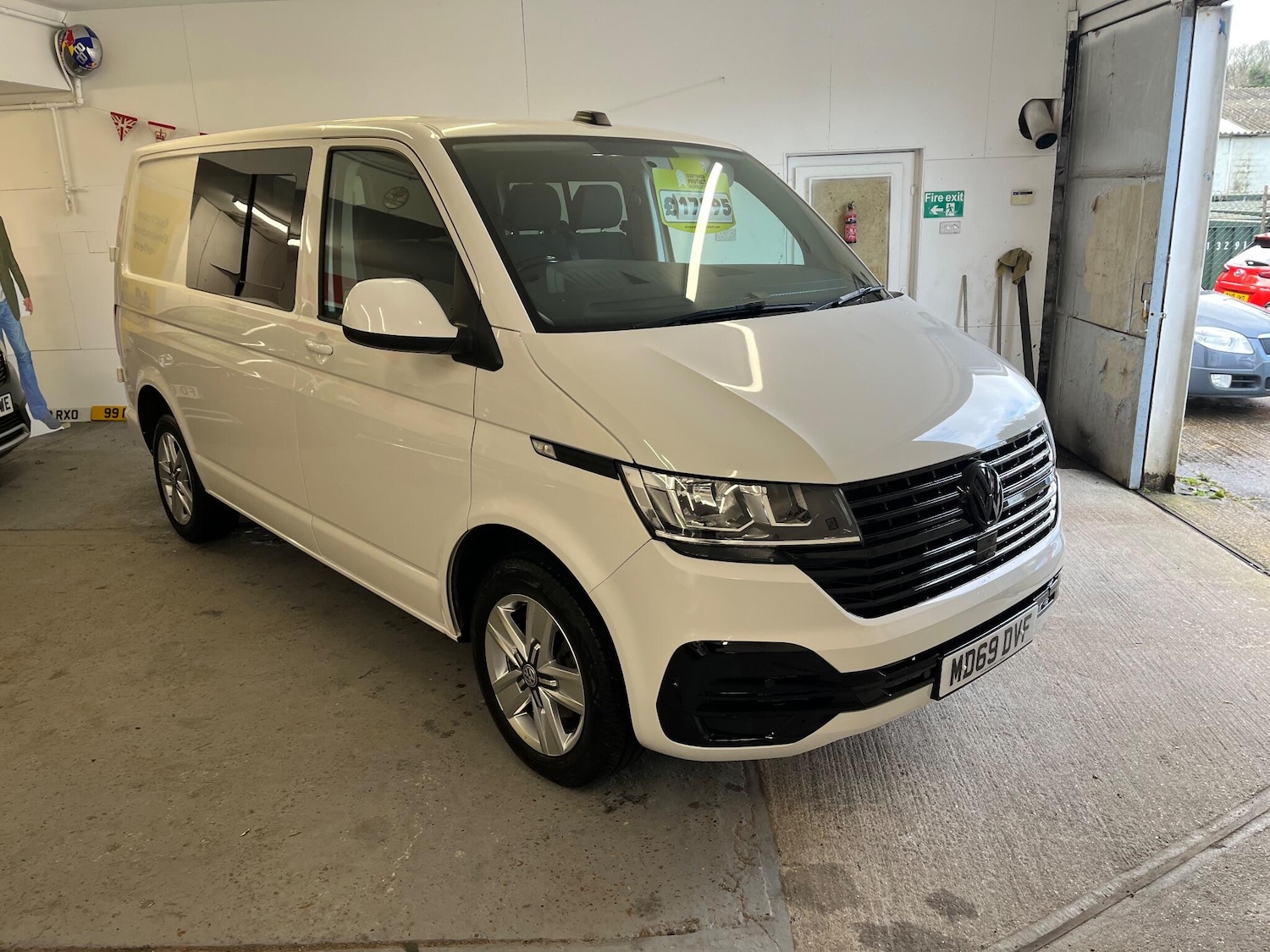 Used Volkswagen Transporter for sale - 77524200: Photo 25