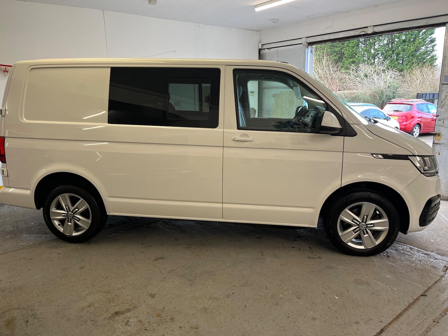 Used Volkswagen Transporter for sale - 77524200: Photo 34