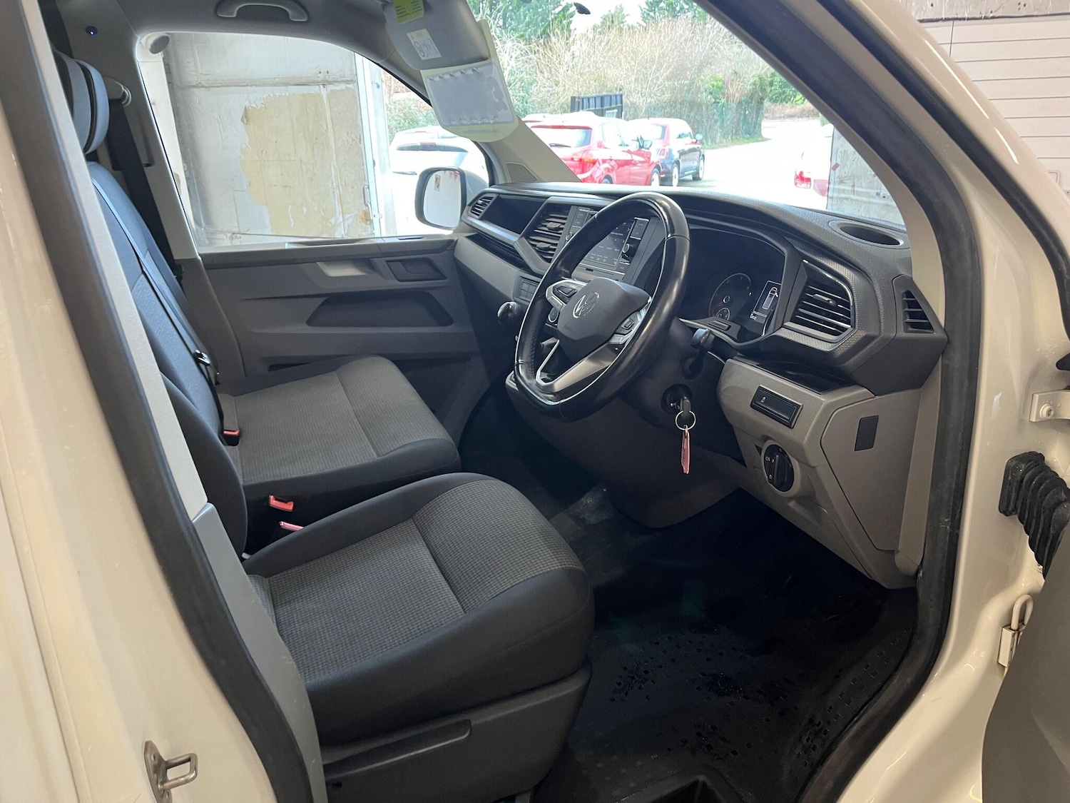 Used Volkswagen Transporter for sale - 77524200: Photo 35