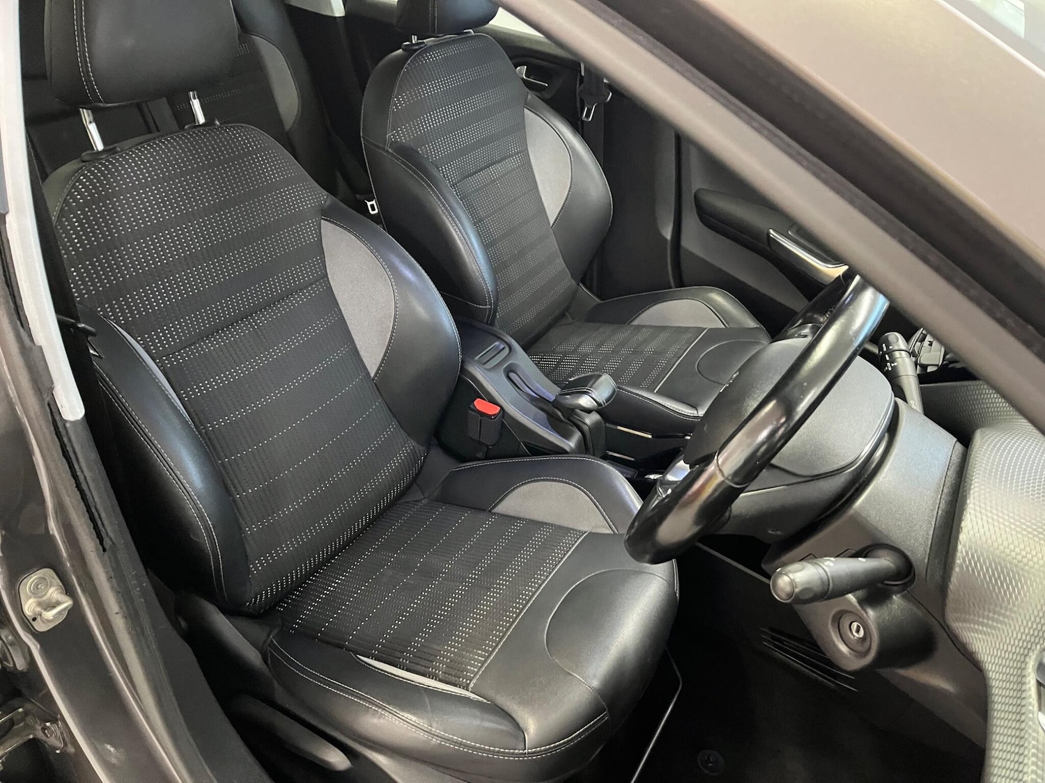 Used Peugeot 2008 2019 for sale - 77255179: Photo 21