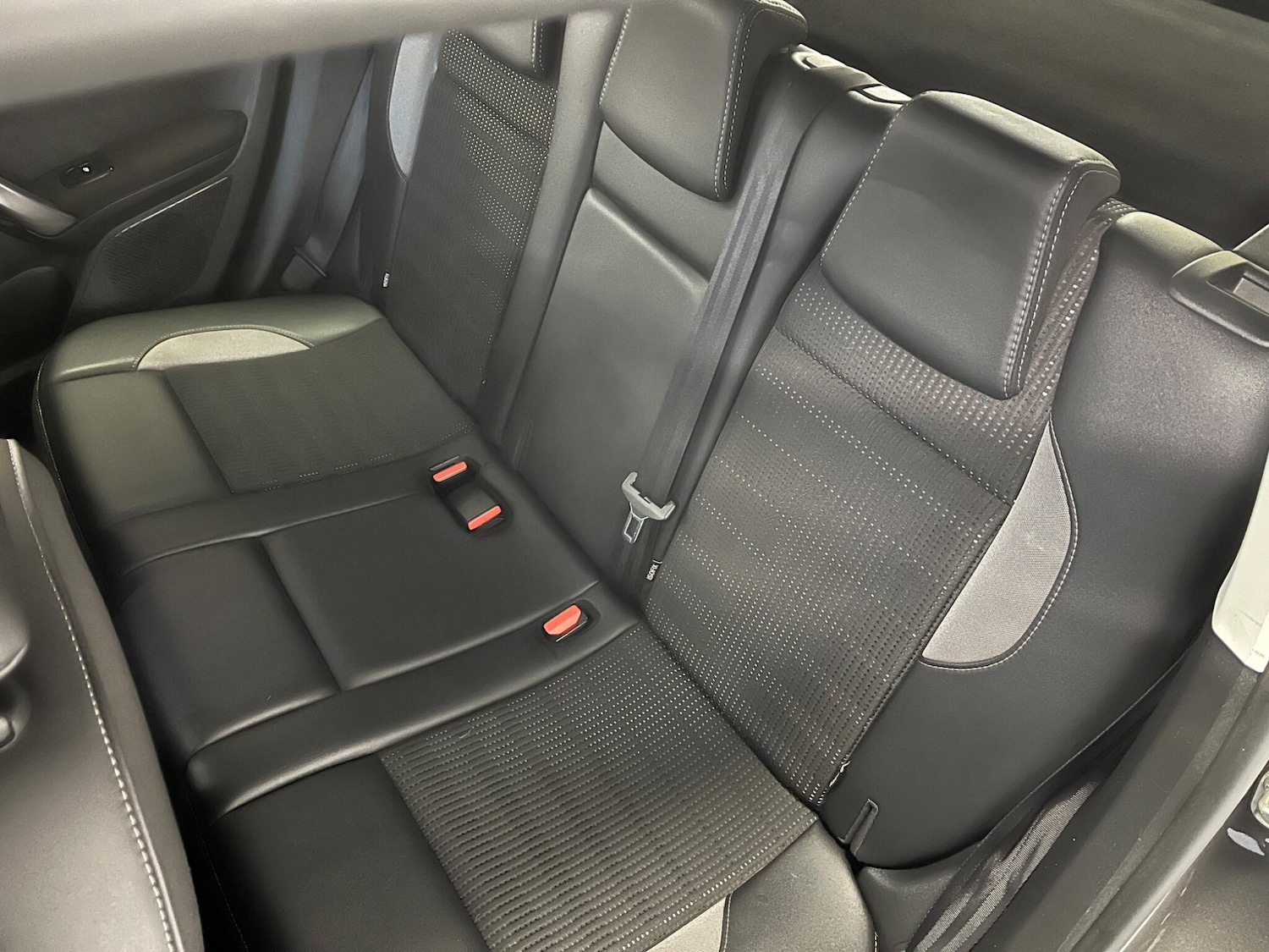 Used Peugeot 2008 2019 for sale - 77255179: Photo 27