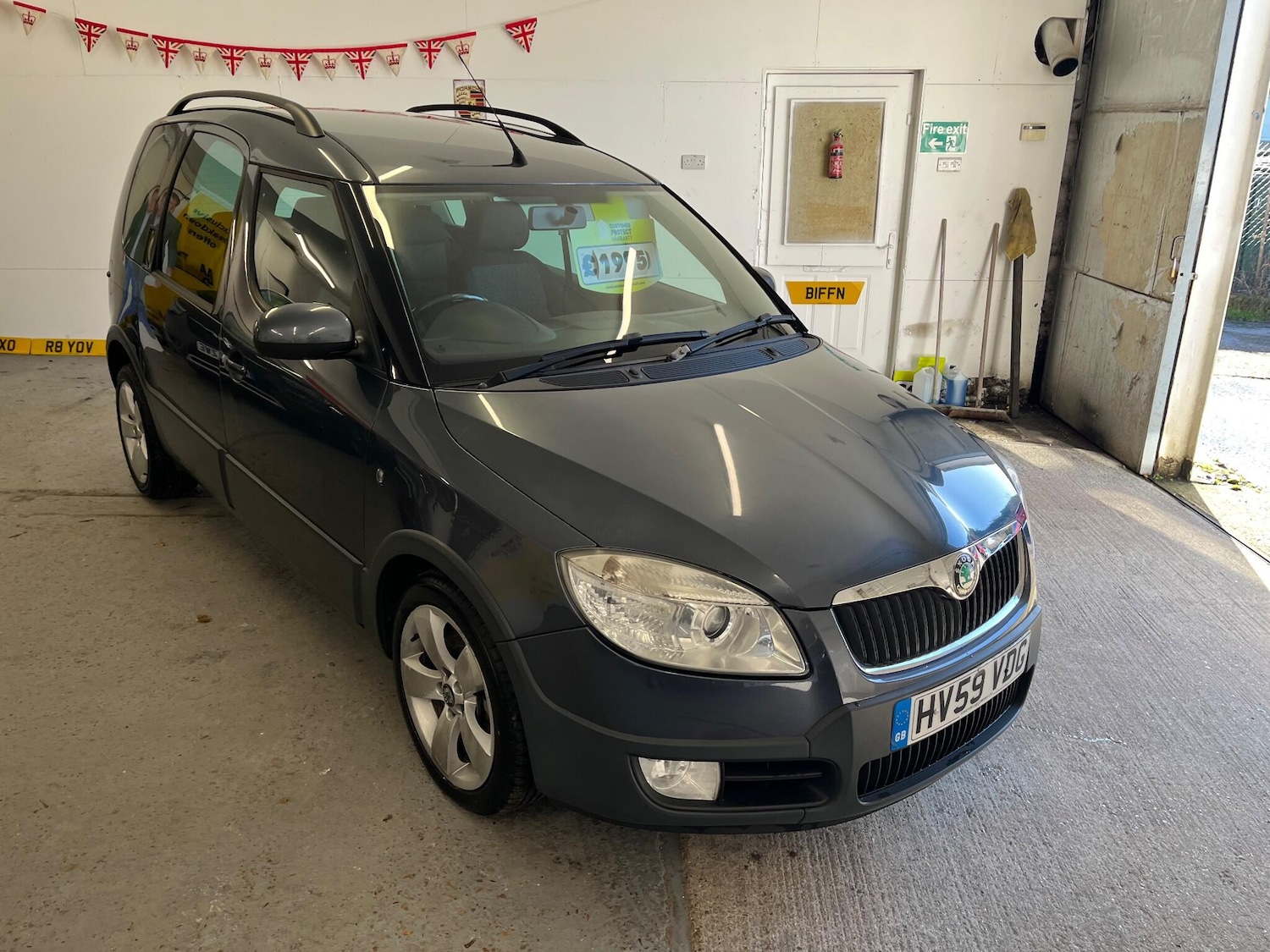 Used Skoda Roomster 2009 for sale - 77440291: Photo 28