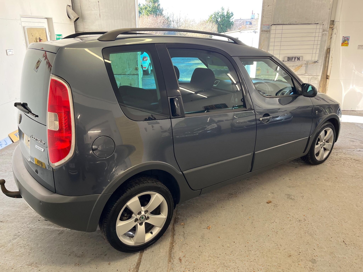 Used Skoda Roomster 2009 for sale - 77440291: Photo 37