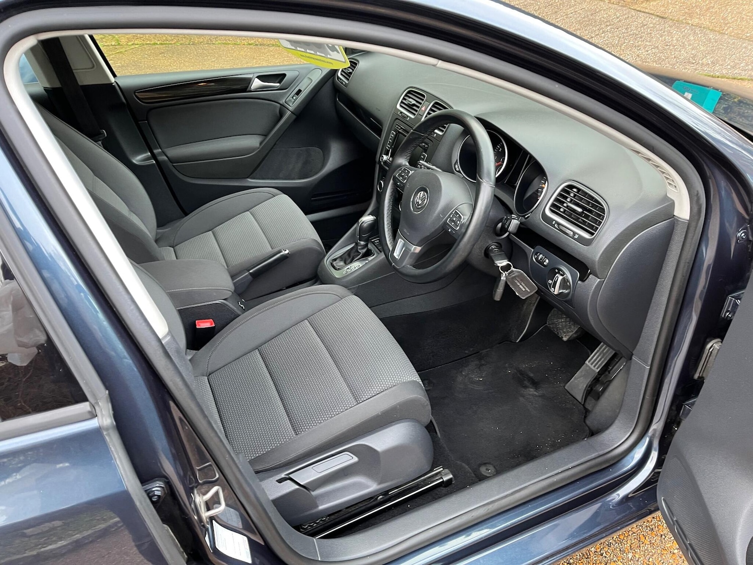 Used Volkswagen Golf 2012 for sale - 77633193: Photo 16