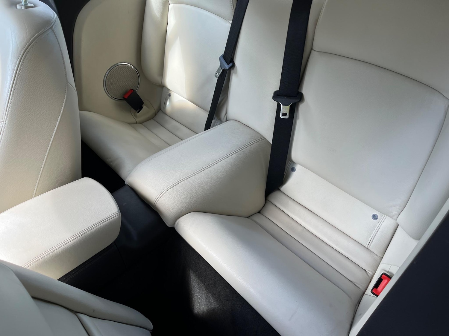 Used Jaguar XK 2011 for sale - 77840026: Photo 18