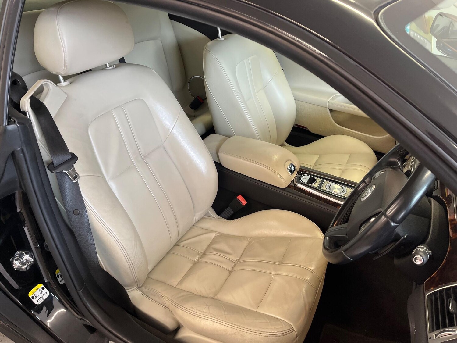 Used Jaguar XK 2011 for sale - 77840026: Photo 34