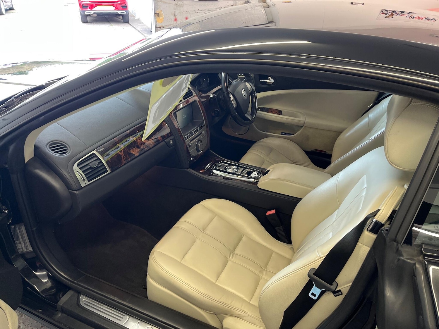 Used Jaguar XK 2011 for sale - 77840026: Photo 36