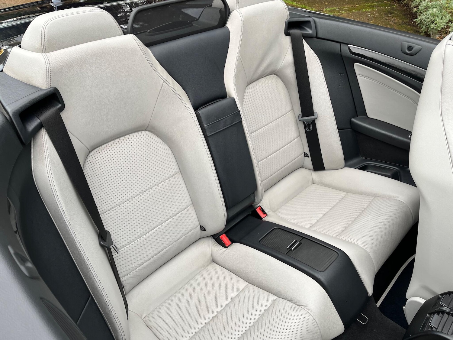 Used Mercedes-Benz E Class for sale - 77854216: Photo 15