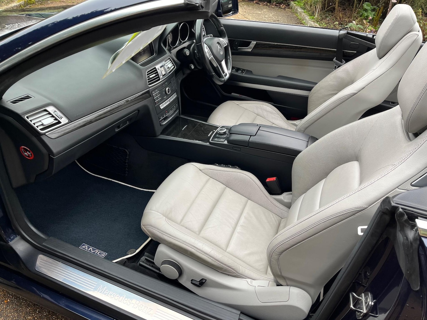 Used Mercedes-Benz E Class for sale - 77854216: Photo 17