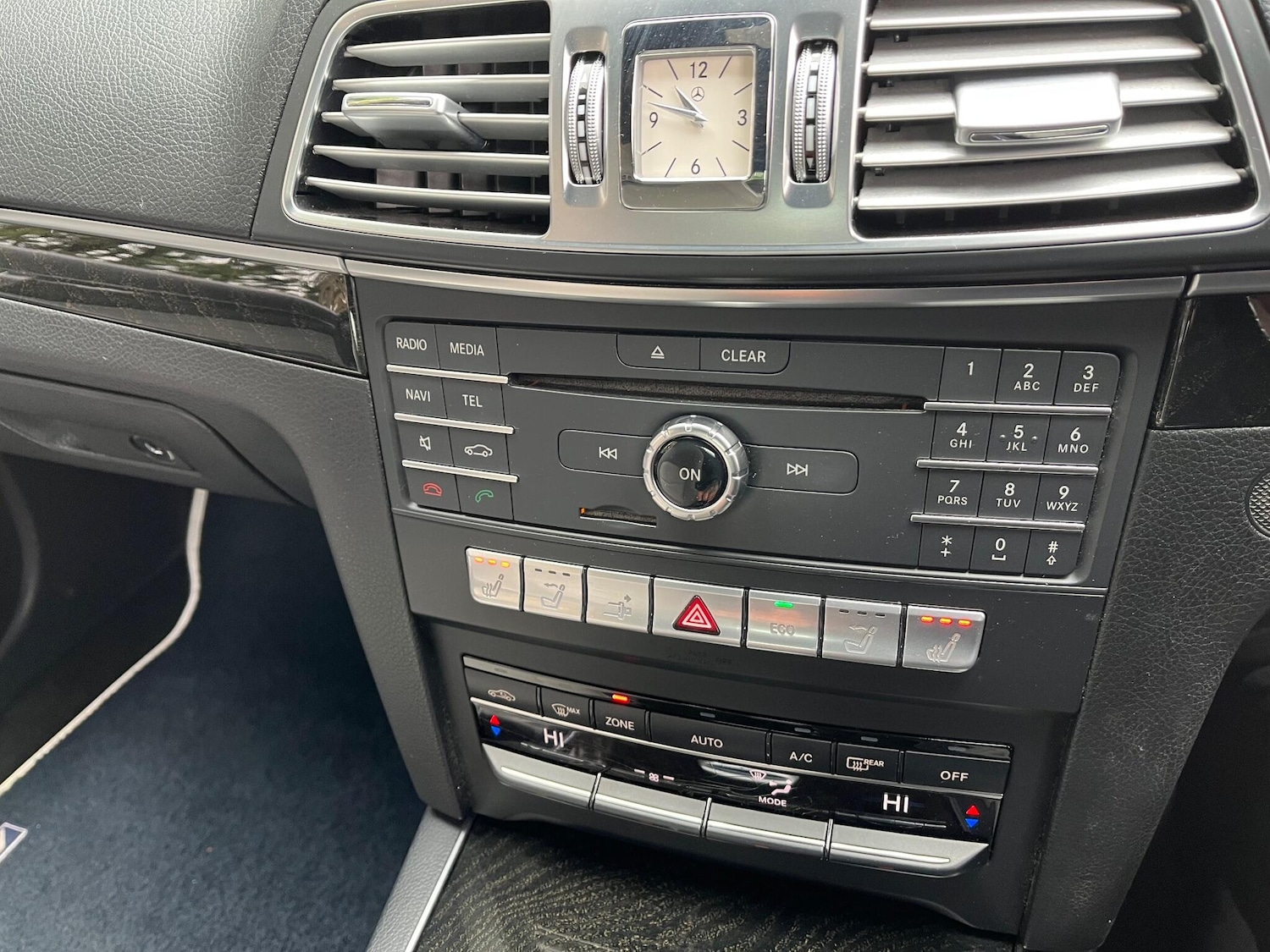 Used Mercedes-Benz E Class for sale - 77854216: Photo 20