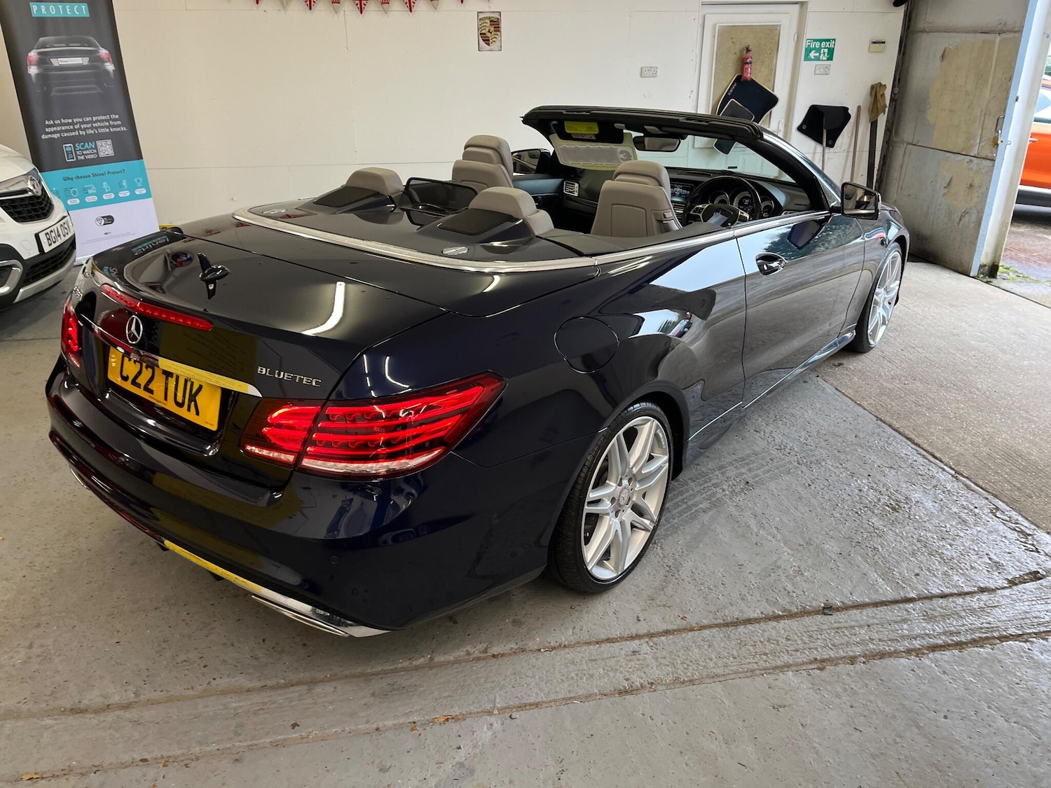 Used Mercedes-Benz E Class for sale - 77854216: Photo 45