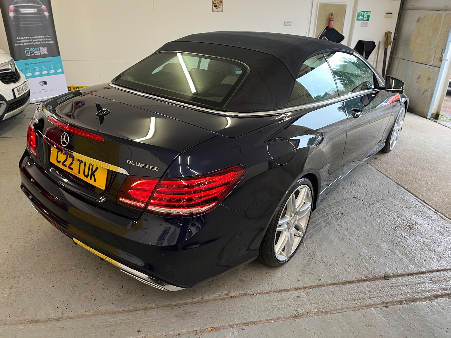 Used Mercedes-Benz E Class for sale - 77854216: Photo 57