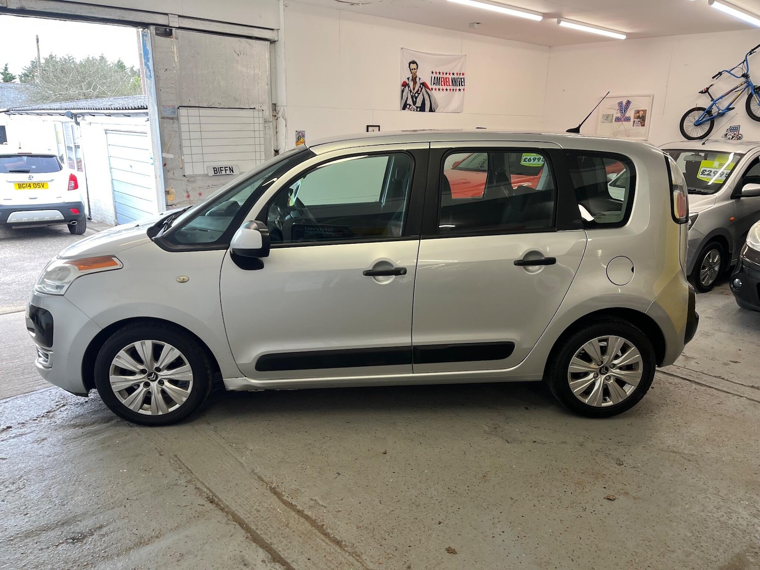 Used Citroen C3 Picasso 2010 for sale - 77882931: Photo 28