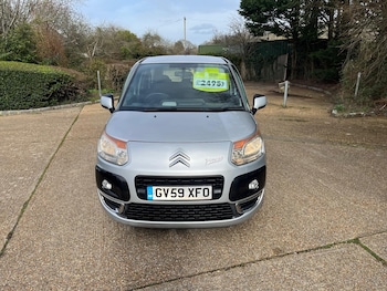 Used Citroen C3 Picasso 2010 for sale - 77882931: Photo