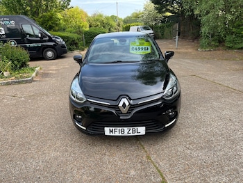 Used Renault Clio 2018 for sale - 78535947: Photo