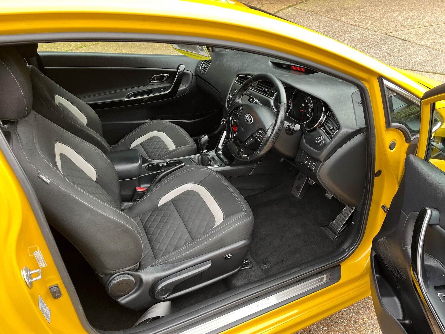 Used Kia Pro Ceed 2017 for sale - 77892655: Photo 9