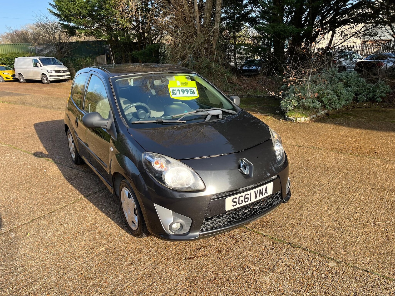 Used Renault Twingo 2011 for sale - 77695875: Photo 2