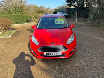 Used Ford Fiesta 2015 for sale - 77671911: Photo