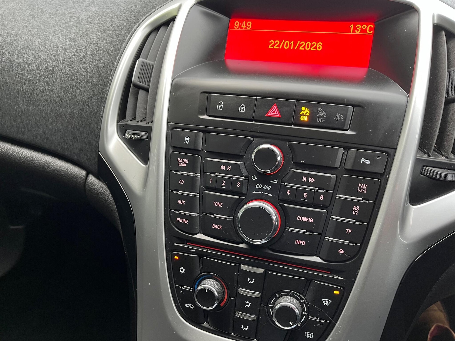 Used Vauxhall Astra 2015 for sale - 77290781: Photo 18