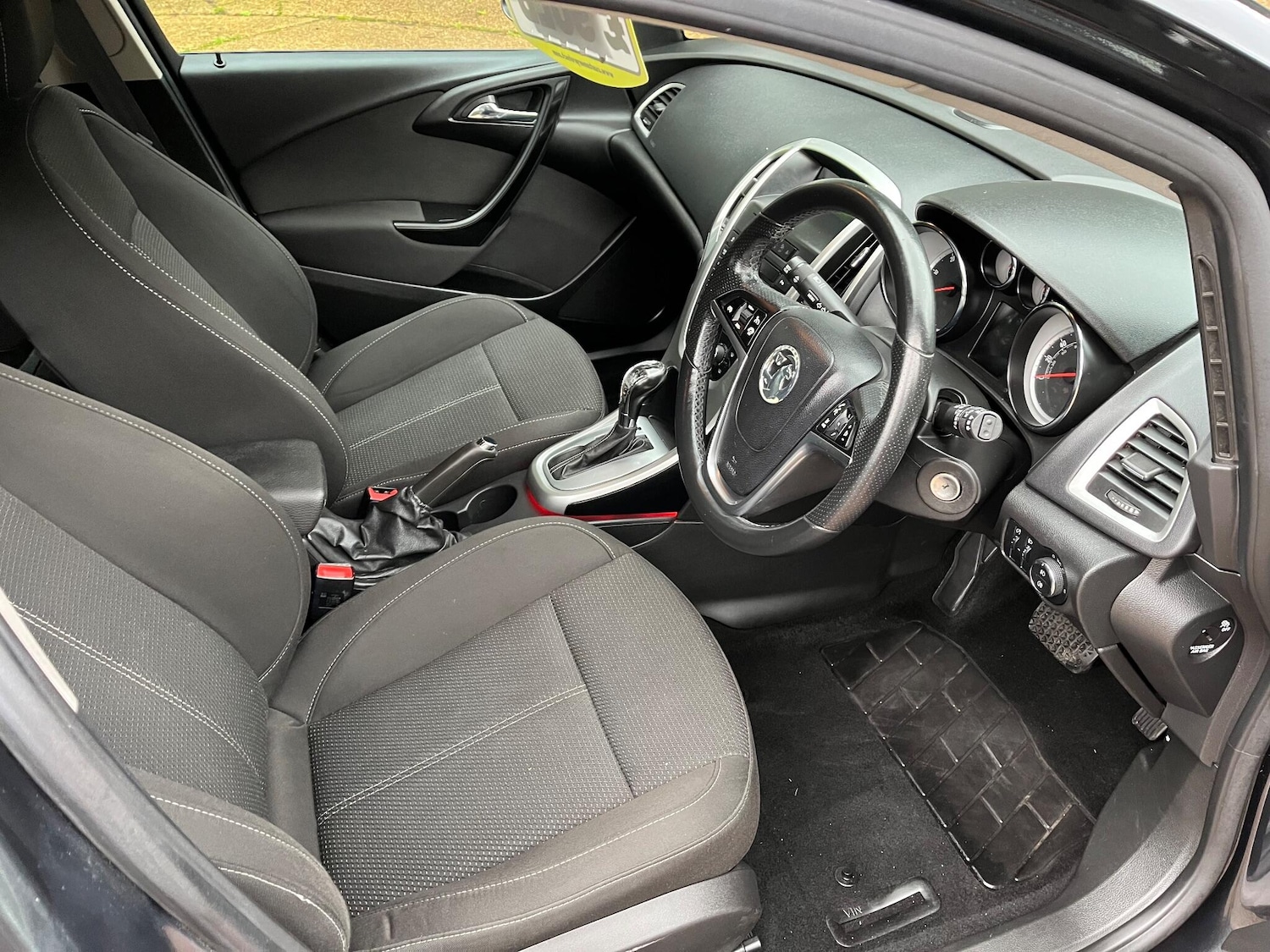 Used Vauxhall Astra 2015 for sale - 77290781: Photo 19