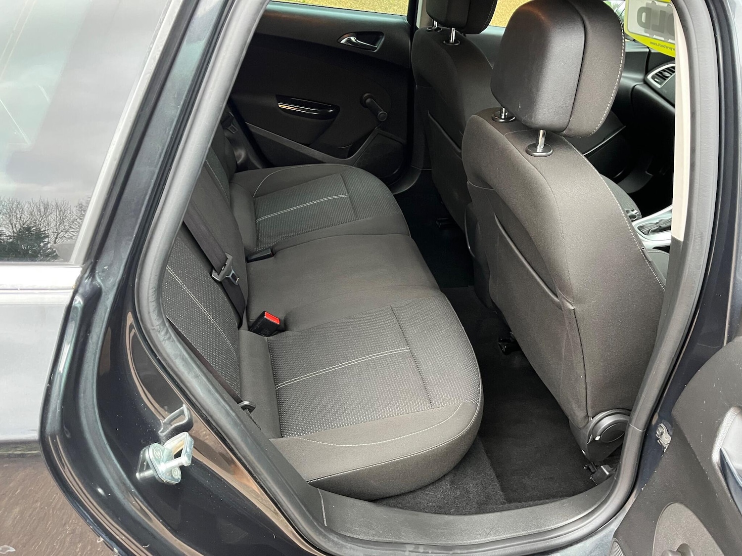 Used Vauxhall Astra 2015 for sale - 77290781: Photo 21