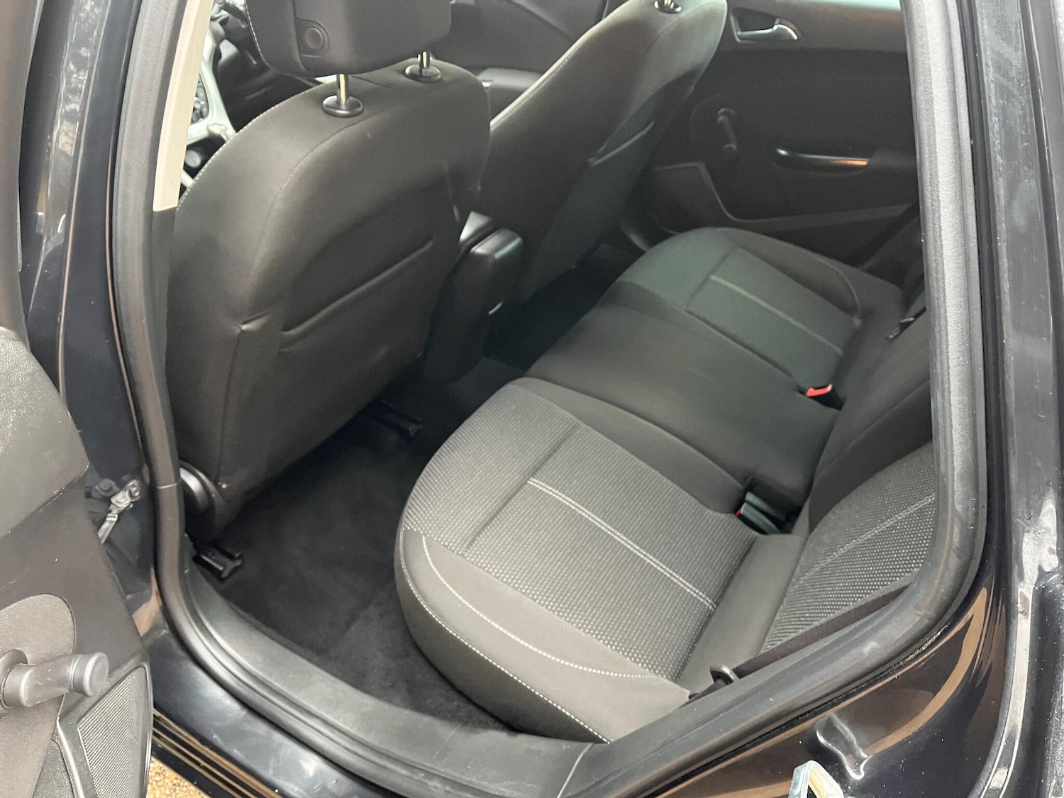 Used Vauxhall Astra 2015 for sale - 77290781: Photo 25