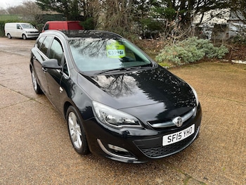 Used Vauxhall Astra 2015 for sale - 77290781: Photo