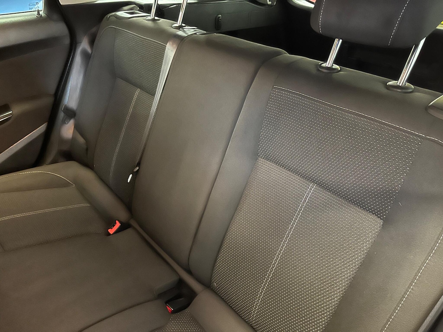 Used Vauxhall Astra 2015 for sale - 77290781: Photo 45