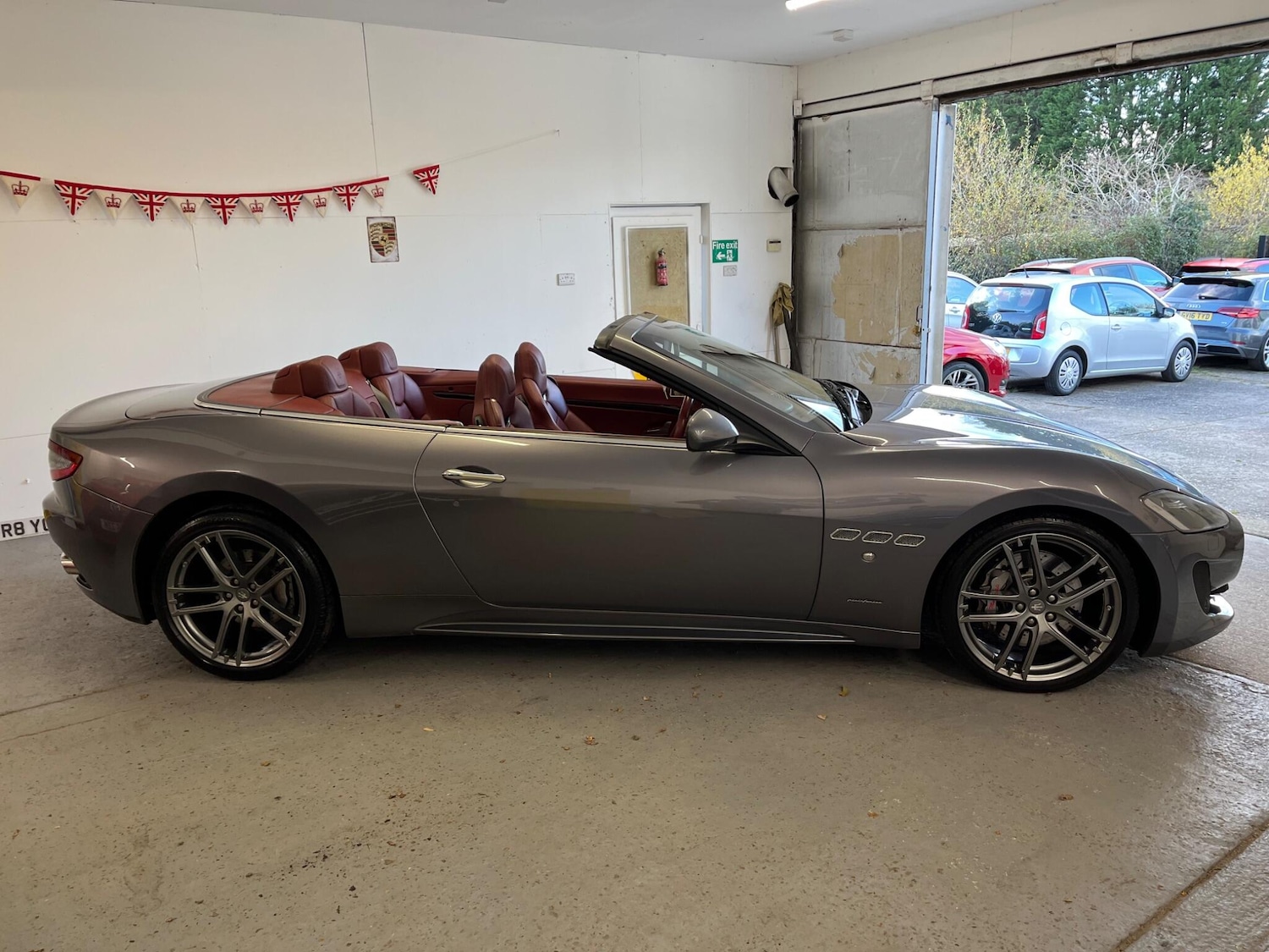 Used Maserati GranCabrio 2015 for sale - 77163420: Photo 45
