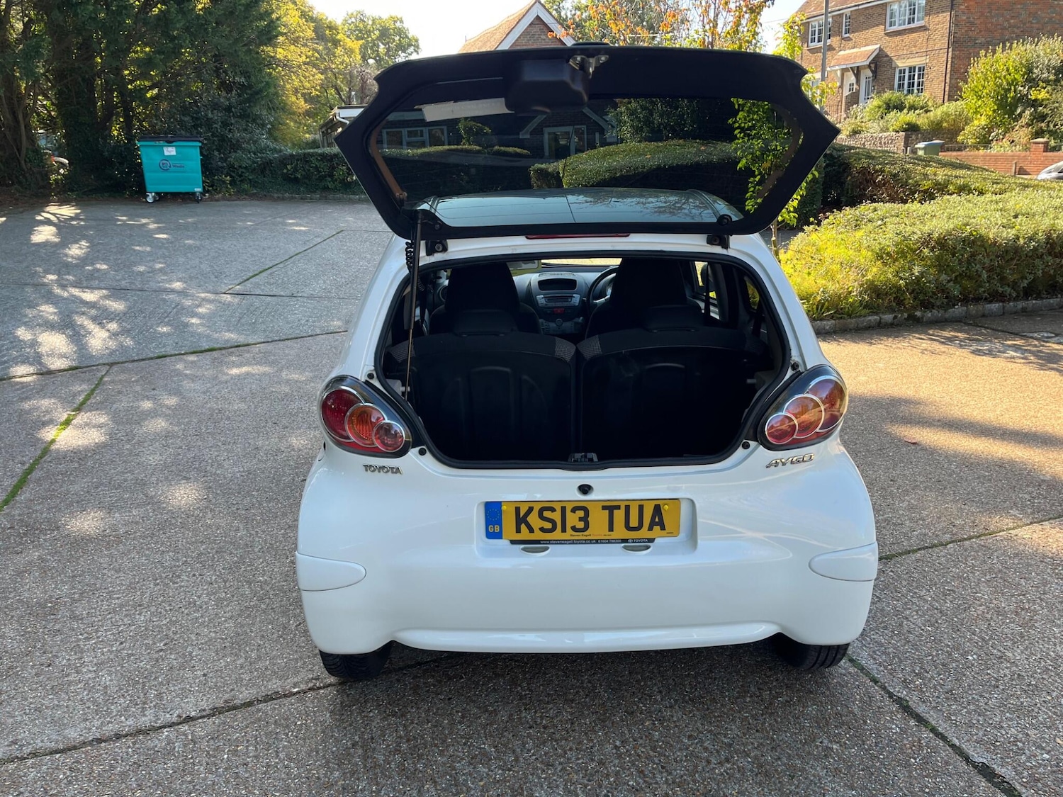 Used Toyota AYGO 2013 for sale - 77278977: Photo 10