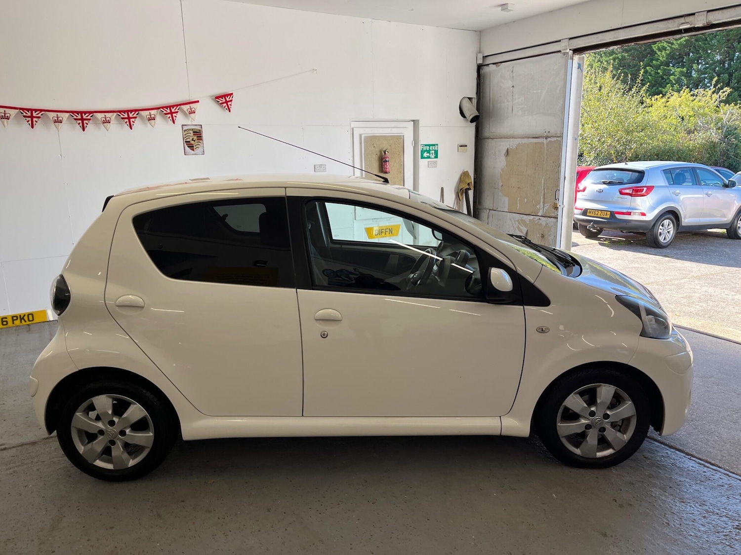 Used Toyota AYGO 2013 for sale - 77278977: Photo 34