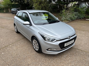 Used Hyundai i20 2015 for sale - 78260561: Photo