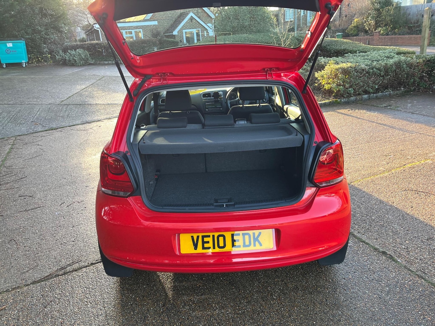 Used Volkswagen Polo 2010 for sale - 77215684: Photo 10