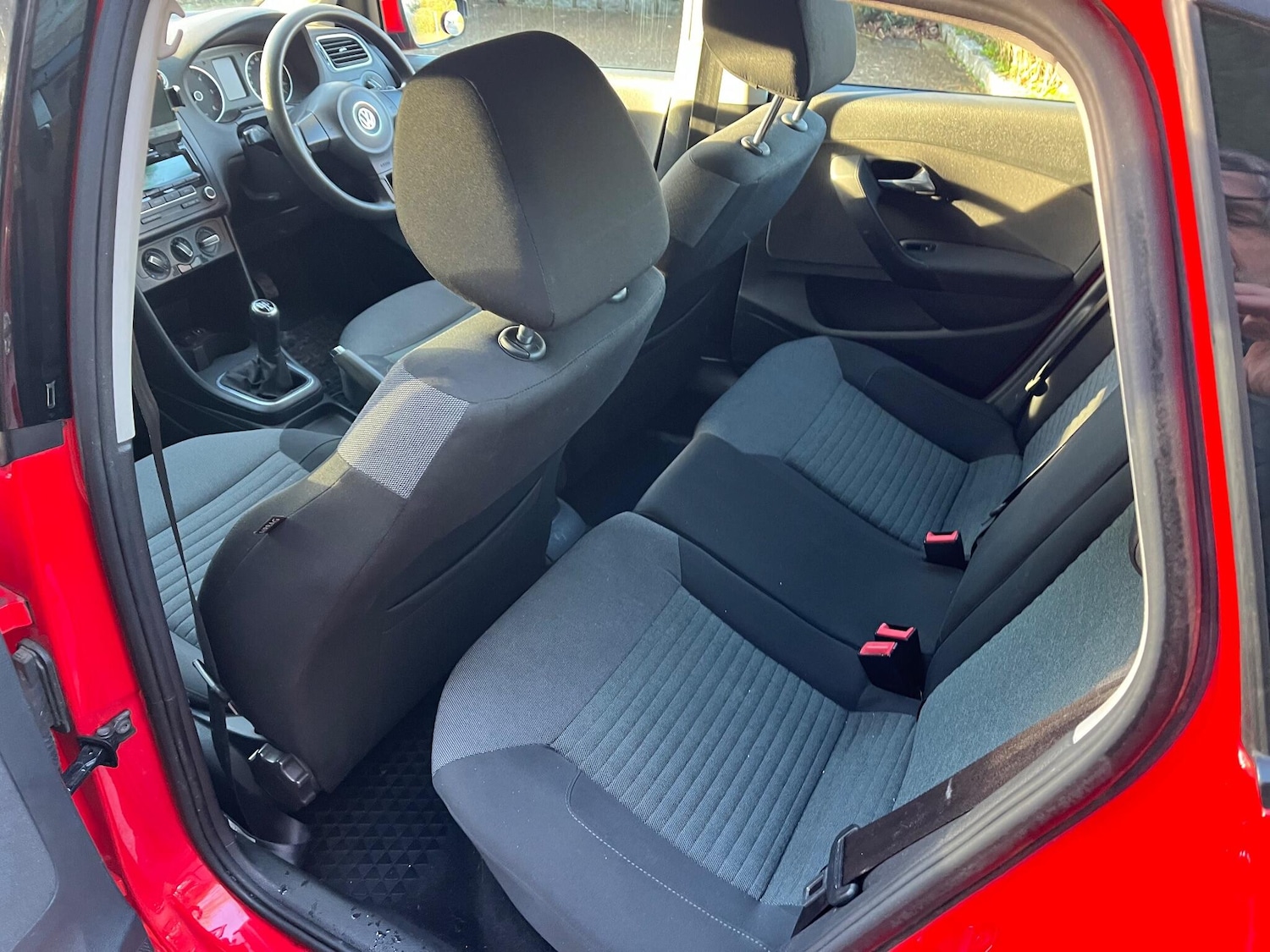 Used Volkswagen Polo 2010 for sale - 77215684: Photo 21