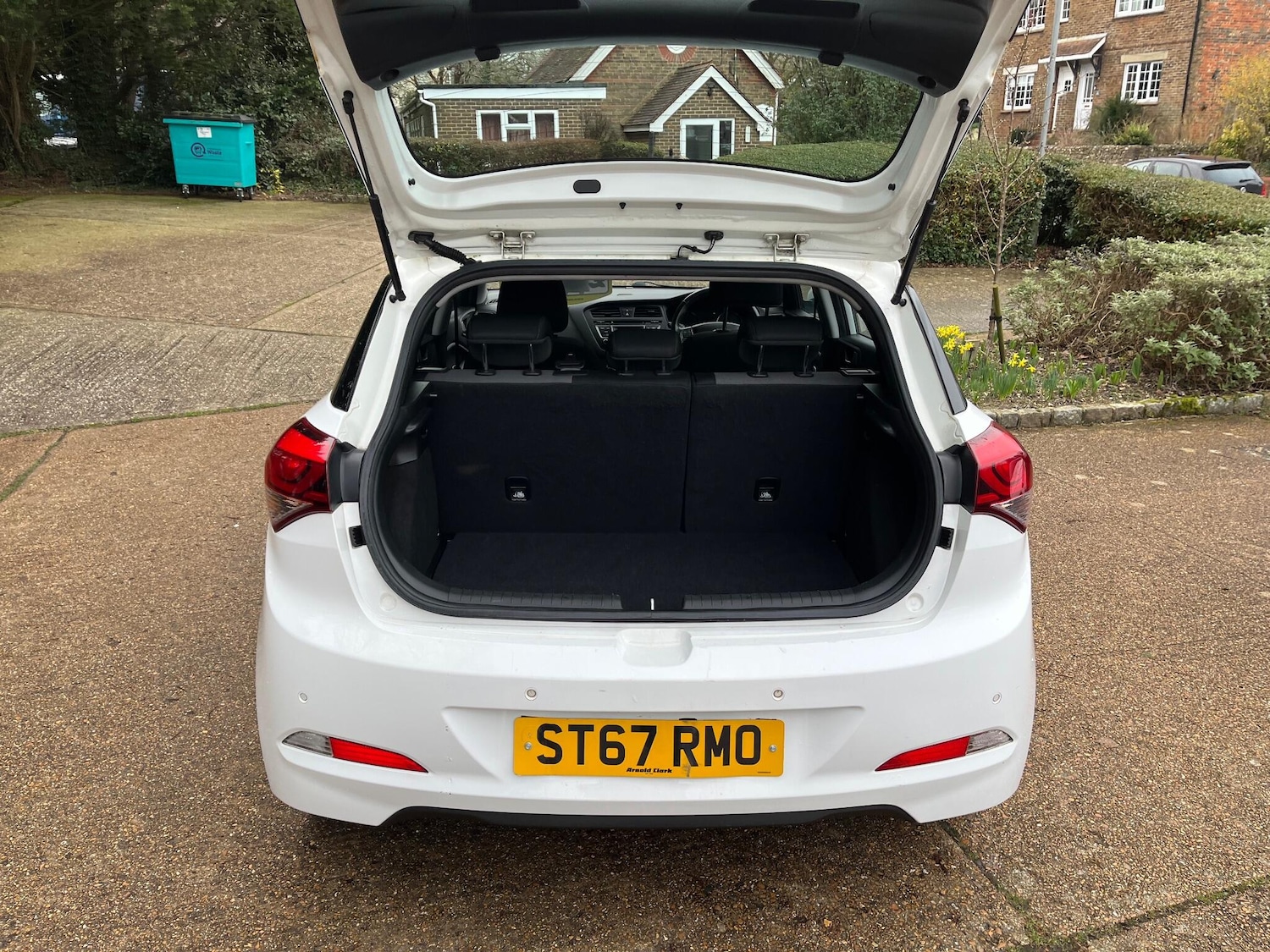 Used Hyundai i20 2017 for sale - 77550340: Photo 10