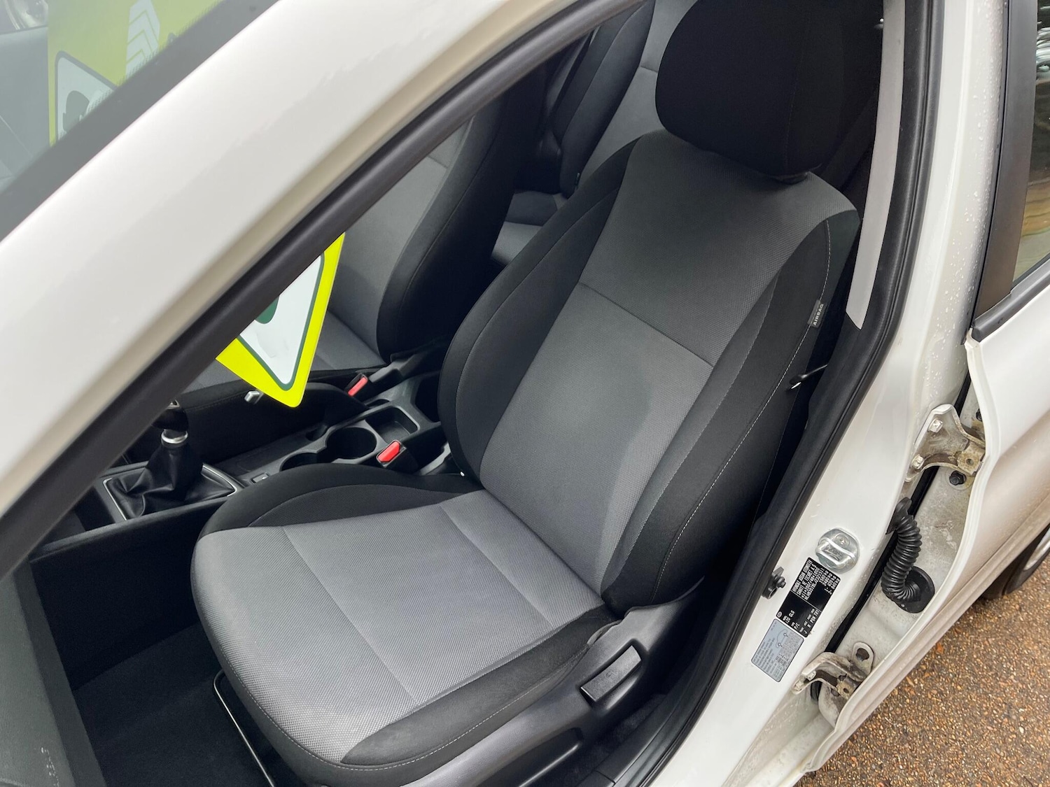 Used Hyundai i20 2017 for sale - 77550340: Photo 19